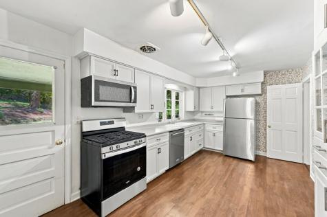 103 Woodland Drive Mt Lebanon PA 15228