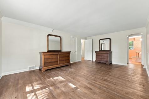 103 Woodland Drive Mt Lebanon PA 15228