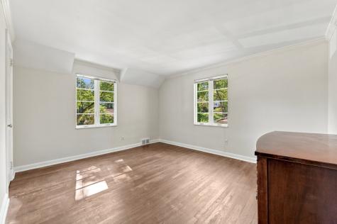 103 Woodland Drive Mt Lebanon PA 15228