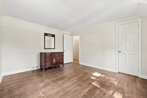 103 Woodland Drive Mt Lebanon PA 15228