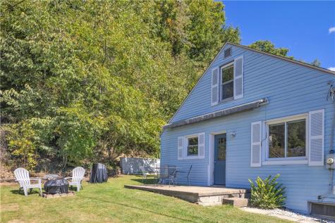 136 N Hazen Avenue Ellwood City PA 16117