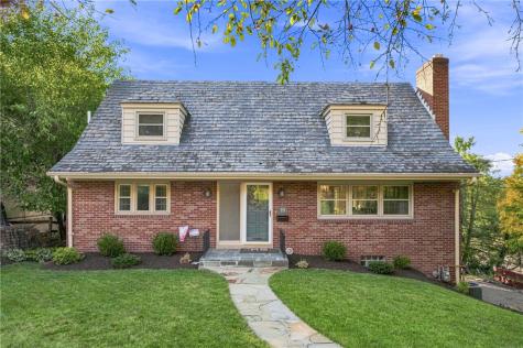 19 Sigrid Drive Carnegie PA 15106