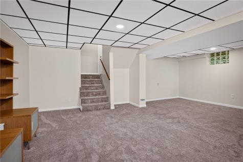 106 Susan Drive Green Tree PA 15220