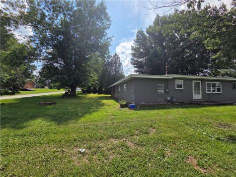 606 Scott Avenue Scottdale PA 15683