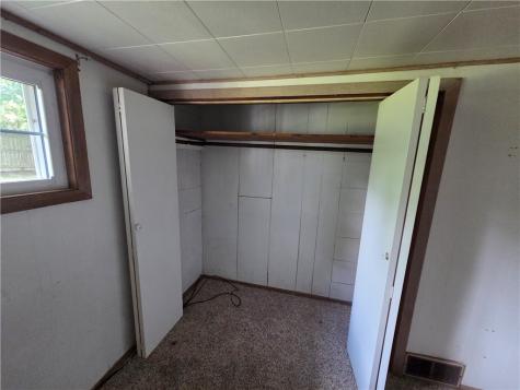 606 Scott Avenue Scottdale PA 15683