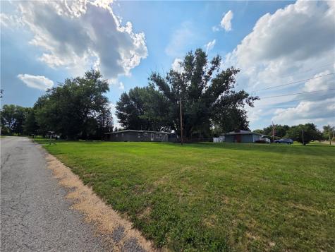 606 Scott Avenue Scottdale PA 15683