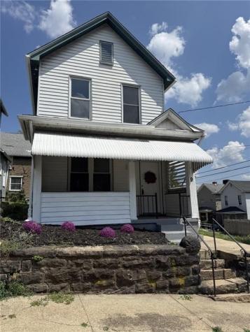 9 E Gaskill Avenue Jeannette PA 15644