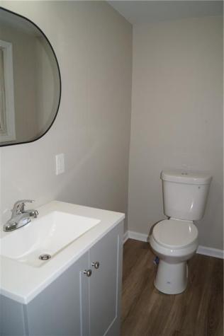 9 E Gaskill Avenue Jeannette PA 15644