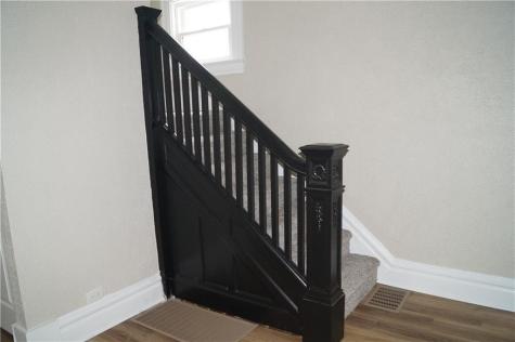 9 E Gaskill Avenue Jeannette PA 15644