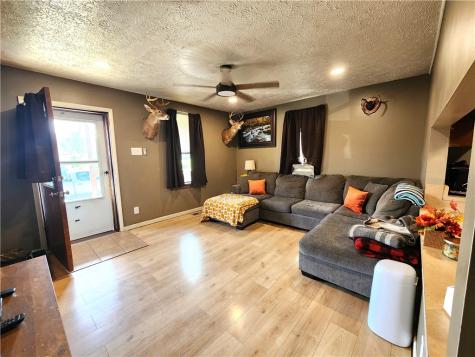 817 John Street Smith PA 15054