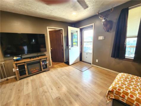 817 John Street Smith PA 15054