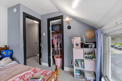 152 W Marigold Street Munhall PA 15120