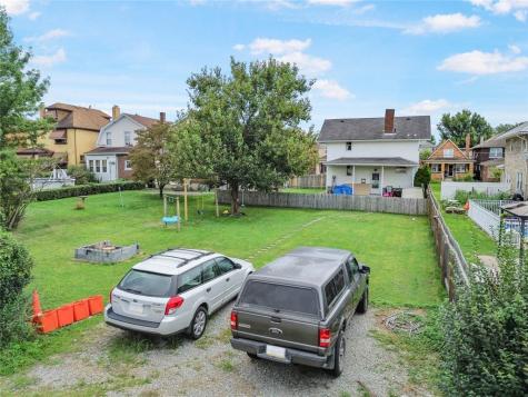 152 W Marigold Street Munhall PA 15120