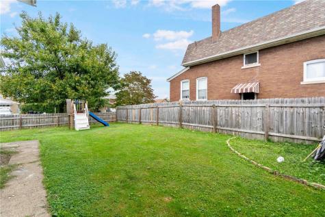 152 W Marigold Street Munhall PA 15120