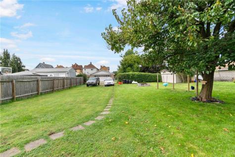 152 W Marigold Street Munhall PA 15120
