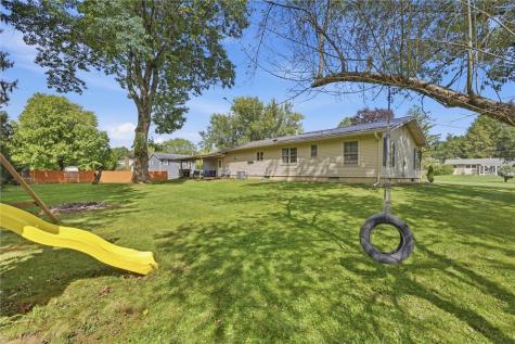 8 Hemlock Drive Hempfield Township PA 16125