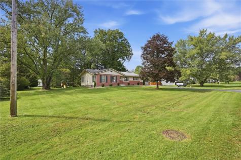 8 Hemlock Drive Hempfield Township PA 16125