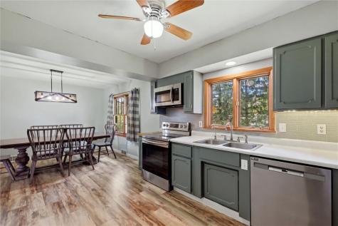 8 Hemlock Drive Hempfield Township PA 16125