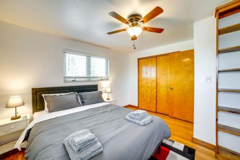 2045 E Homestead Street Reserve PA 15212