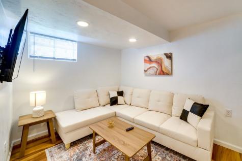 2045 E Homestead Street Reserve PA 15212