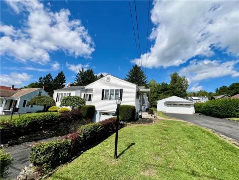 415 Falls Avenue Neshannock Township PA 16105
