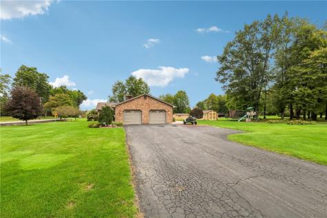 7 Valley View Drive Wilmington Township PA 16142