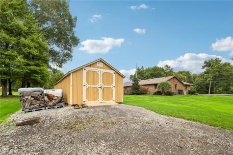 7 Valley View Drive Wilmington Township PA 16142