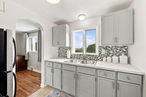 4219 Greenridge Road Castle Shannon PA 15234