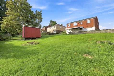 4219 Greenridge Road Castle Shannon PA 15234