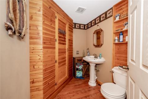 3059 Creekside Road Shelocta PA 15701