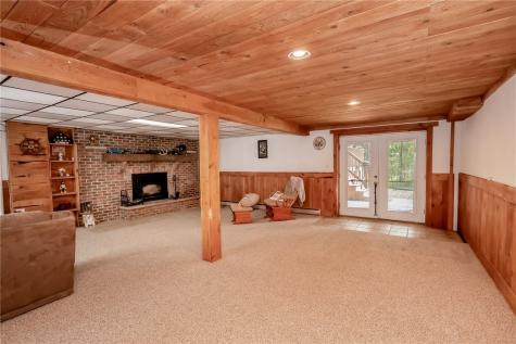 3059 Creekside Road Shelocta PA 15701