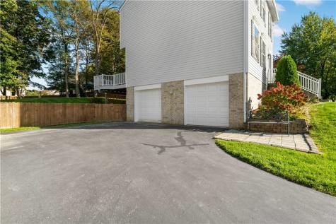 422 Sherwood Drive Brighton Township PA 15009