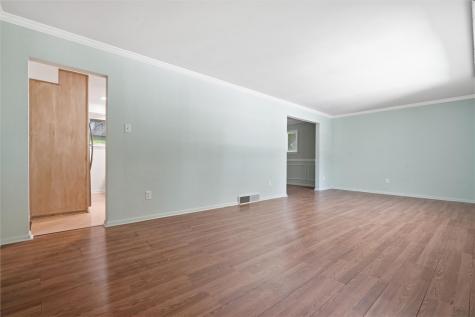110 Cooper Road Nottingham PA 15367