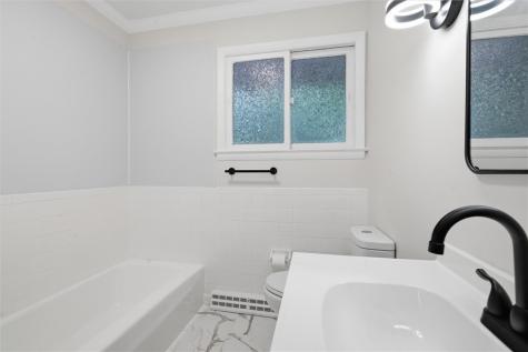 110 Cooper Road Nottingham PA 15367