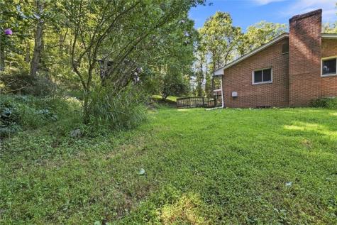 110 Cooper Road Nottingham PA 15367