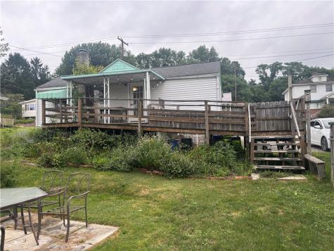 109 Harbison Avenue Masontown PA 15461