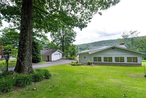 395 Cranberry Road Lower Turkeyfoot Township PA 15424