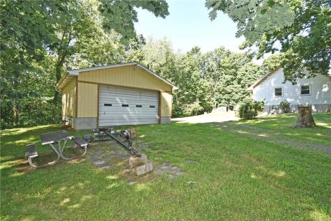 2782 Walters Court Murrysville PA 15632