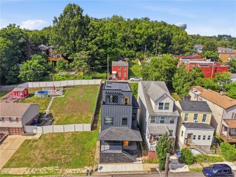 5217 Broad Street Garfield PA 15224