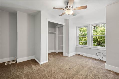 630 Margaret Street Mt Oliver PA 15210