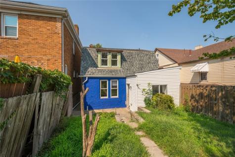 630 Margaret Street Mt Oliver PA 15210