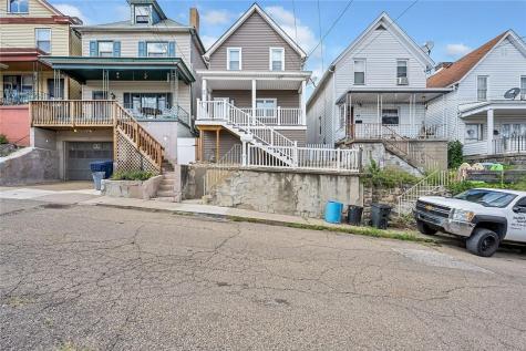 50 Highland Avenue Stowe Township PA 15136