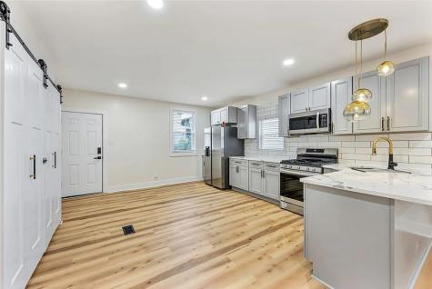 50 Highland Avenue Stowe Township PA 15136