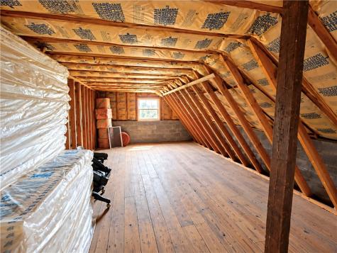 601 7th Street Extension New Kensington PA 15068