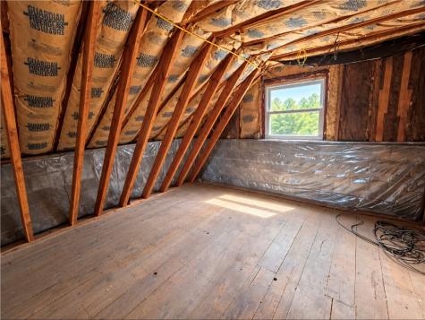601 7th Street Extension New Kensington PA 15068