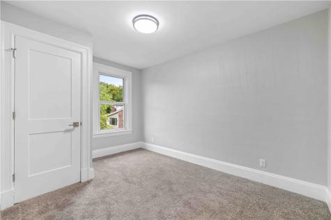 237 Glen Caladh Street Hazelwood PA 15207