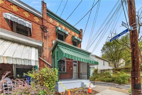 237 Glen Caladh Street Hazelwood PA 15207
