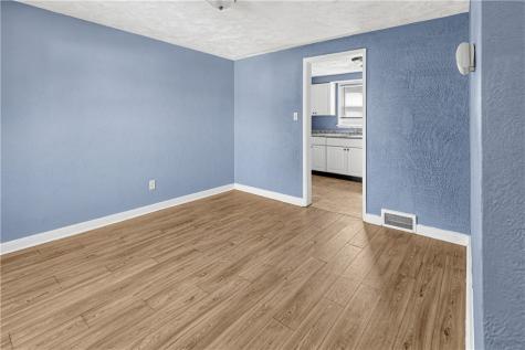 2035 Fairlawn Street Wilkinsburg PA 15221