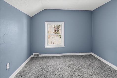 2035 Fairlawn Street Wilkinsburg PA 15221