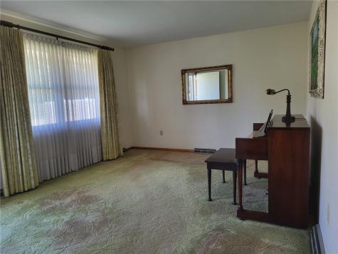 18 Joanne Drive Latrobe PA 15650
